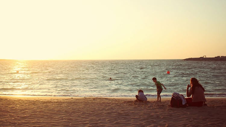 amigos familia playa amigos familia playa