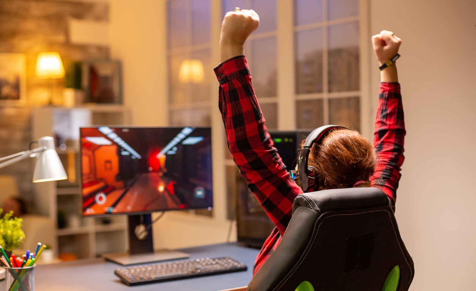 gamer jugando en twitch