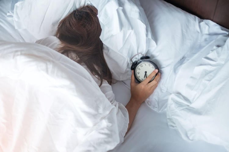 dormir con móvil 2 dormir con móvil 2
