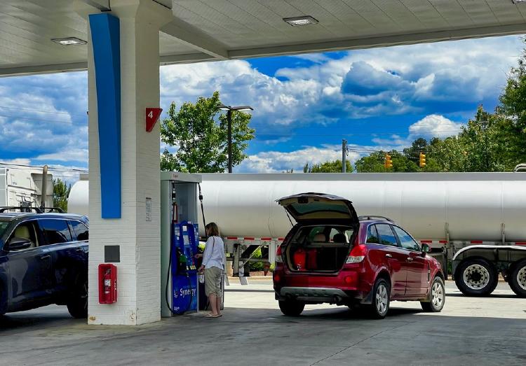 Deducir el IVA de la gasolina siendo autónomo