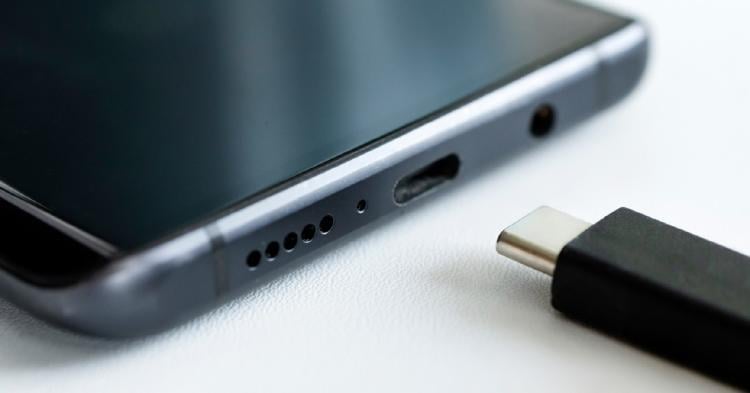 puerto usb c puerto usb c