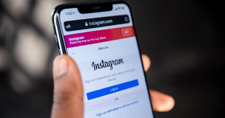 instagram en un iphone instagram en un iphone