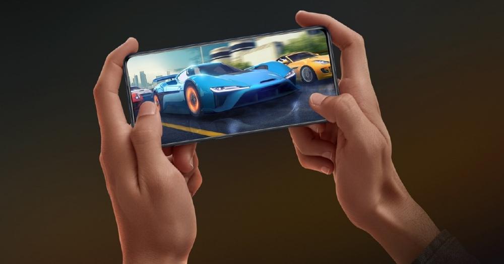 movil jugando