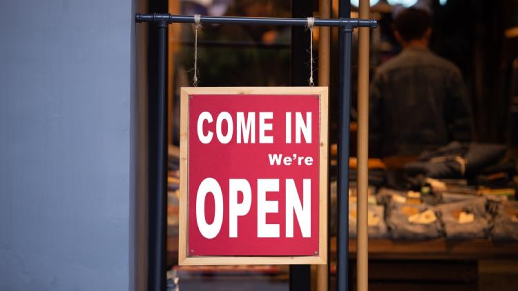 local abierto local abierto