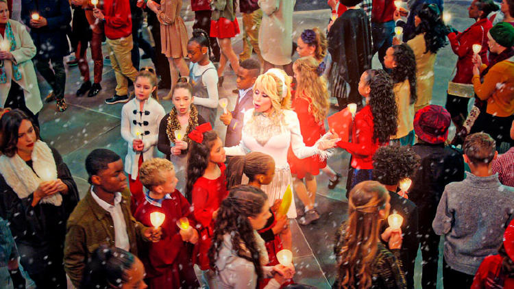 Dolly Parton Navidad en la plaza Dolly Parton Navidad en la plaza