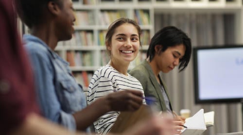 carreras universitarias con más salidas