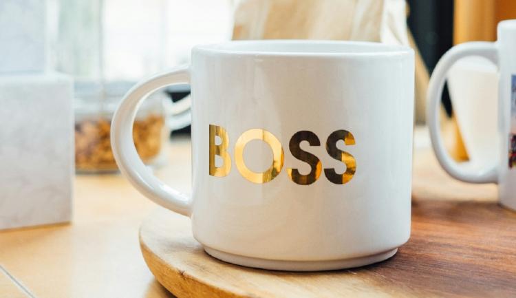 a tiempo parcial a tiempo parcial