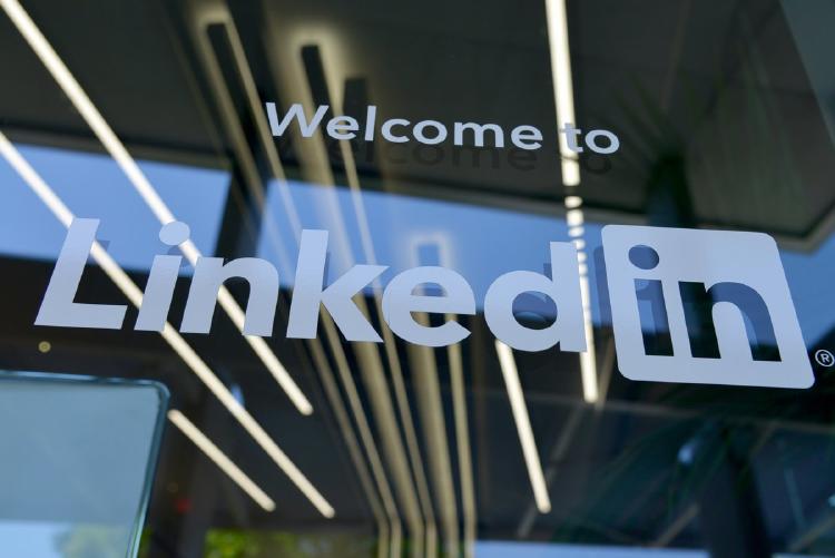 Hacer networking vía LinkedIn