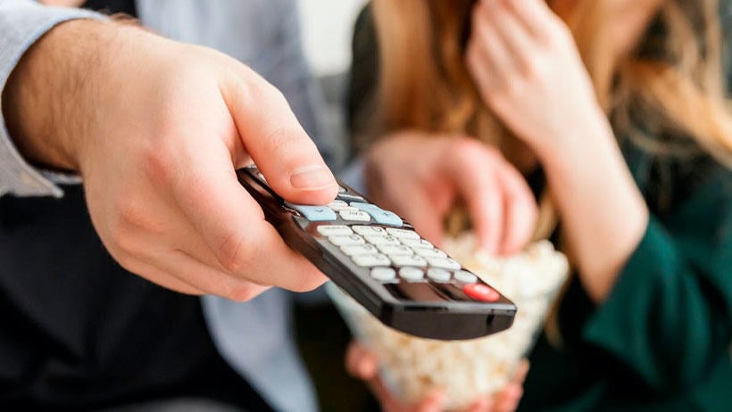 mando tv universal mano