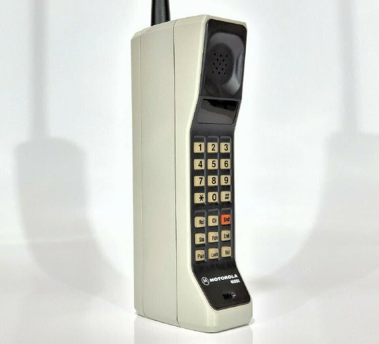 Motorola DynaTAC 8000x Motorola DynaTAC 8000x