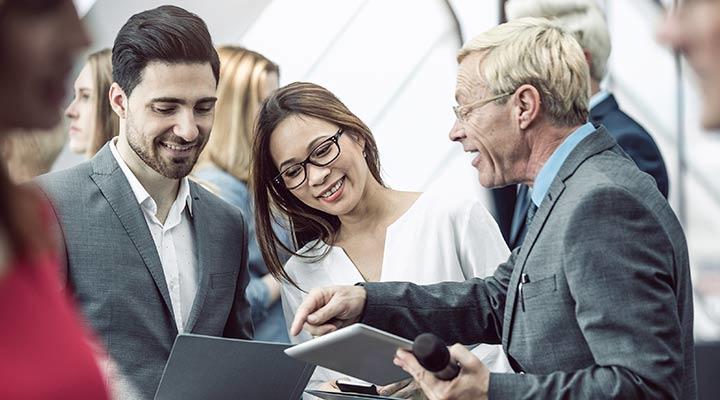 Conoce las ventajas de organizar un evento empresarial | Blog MÁSMÓVIL ...