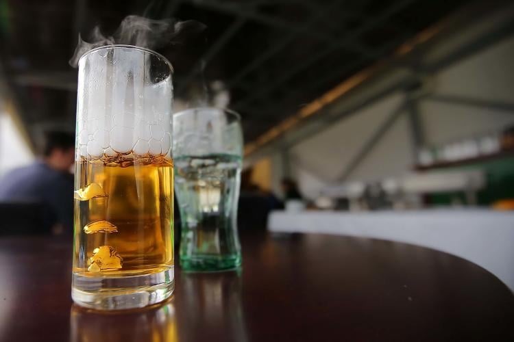 día internacional de la cerveza día internacional de la cerveza