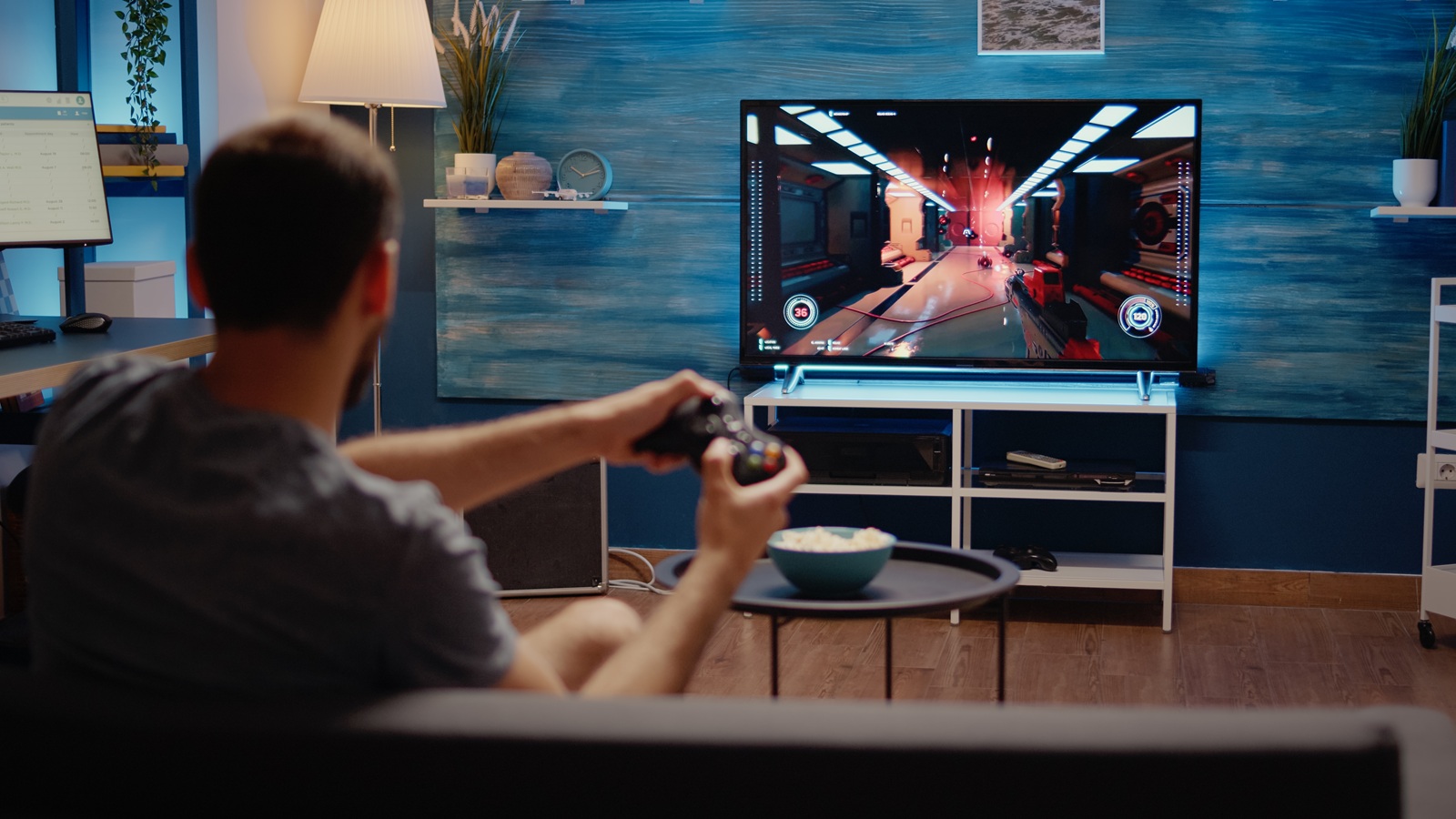 jugando a videojuegos
