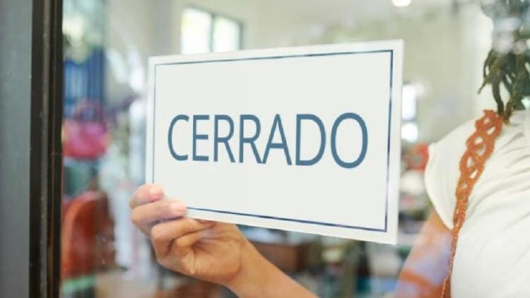 local cerrado negocio cerrado por vacaciones